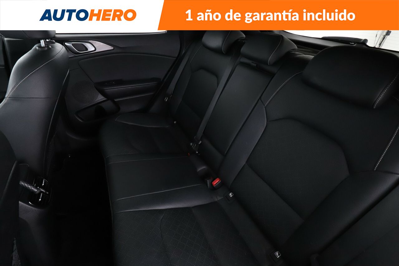 Foto Kia XCeed 14