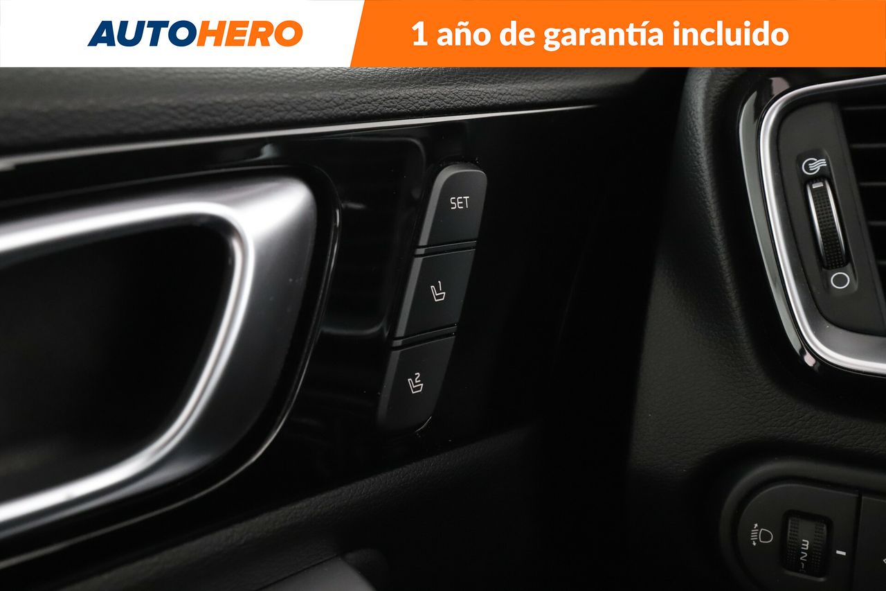 Foto Kia XCeed 26
