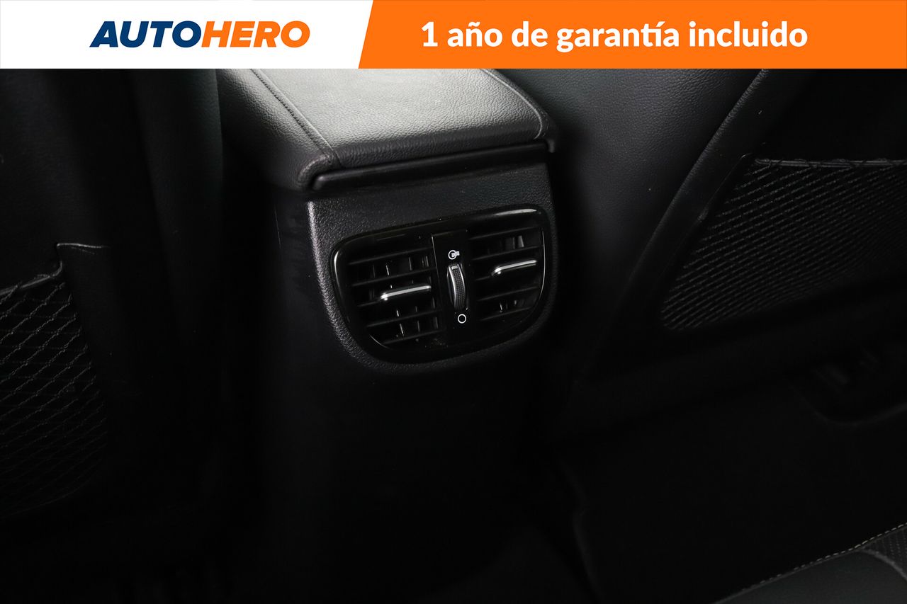Foto Kia XCeed 34
