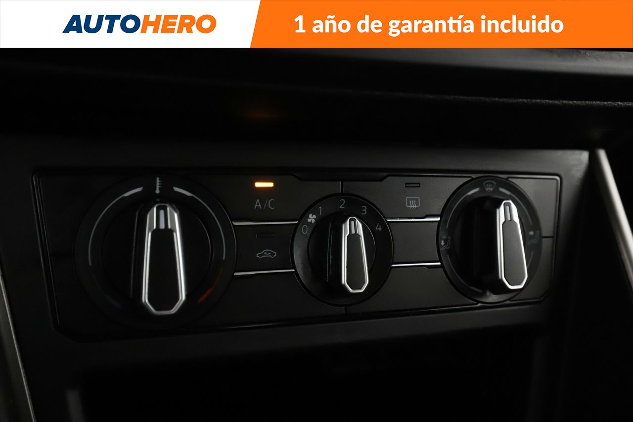 Foto Volkswagen Polo 22