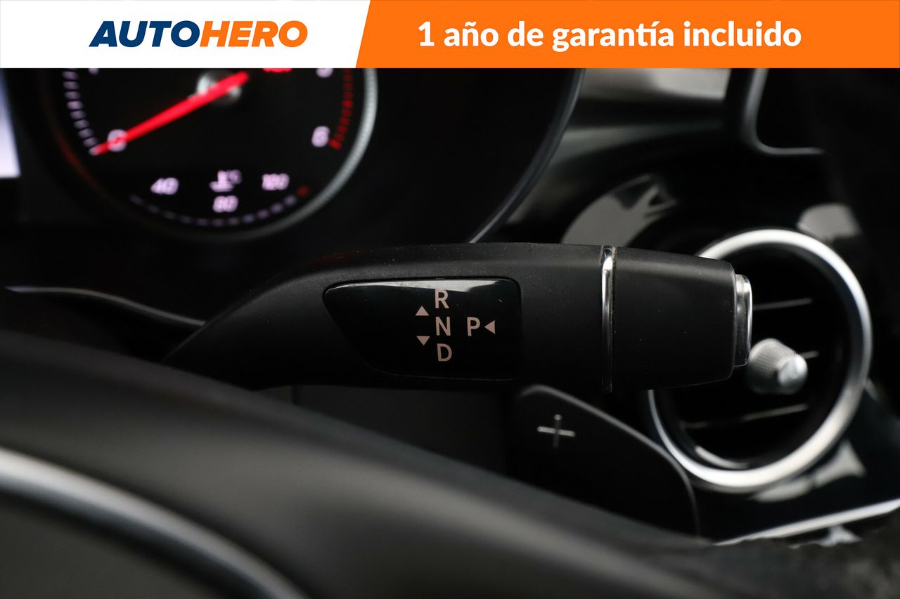 Foto Mercedes-Benz Clase C 25