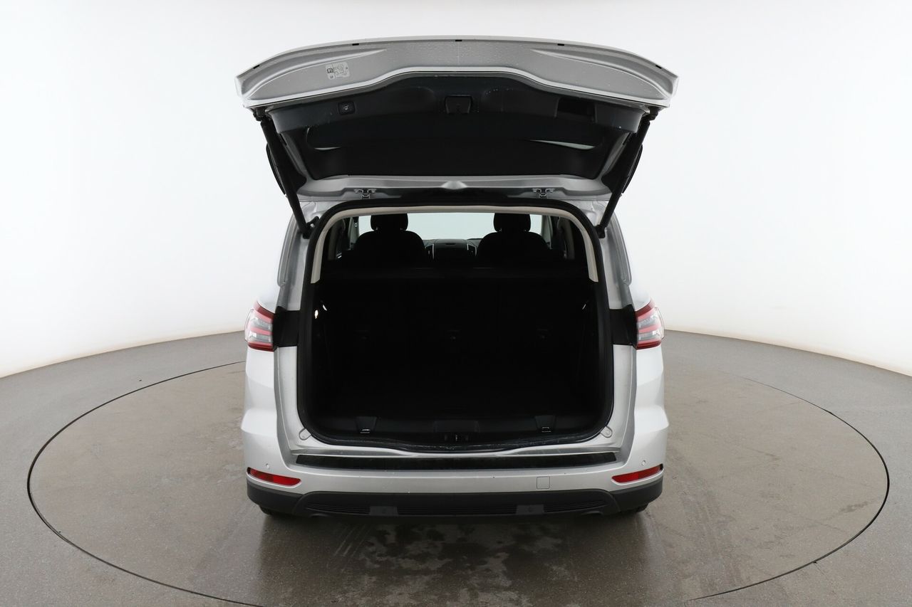 Foto Ford S-Max 16