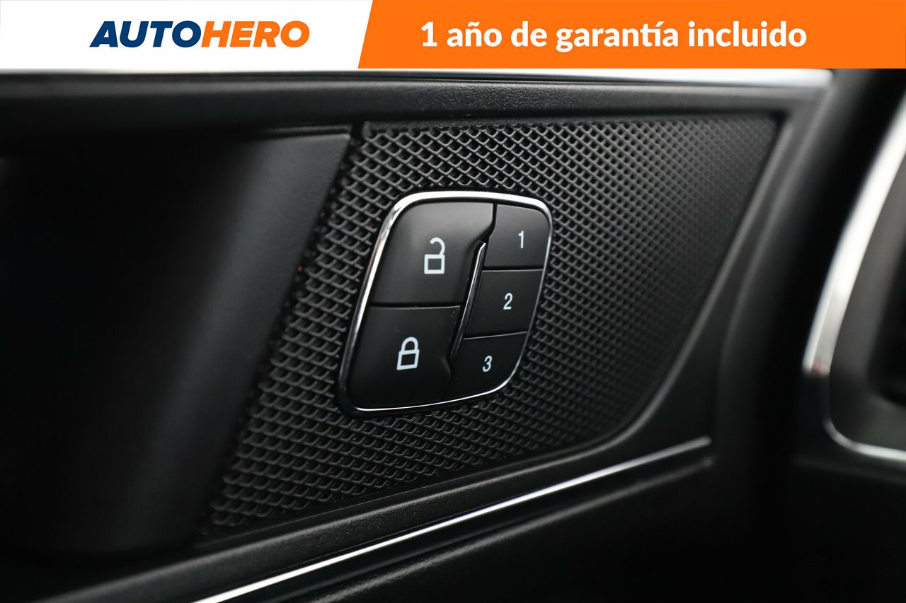Foto Ford S-Max 30