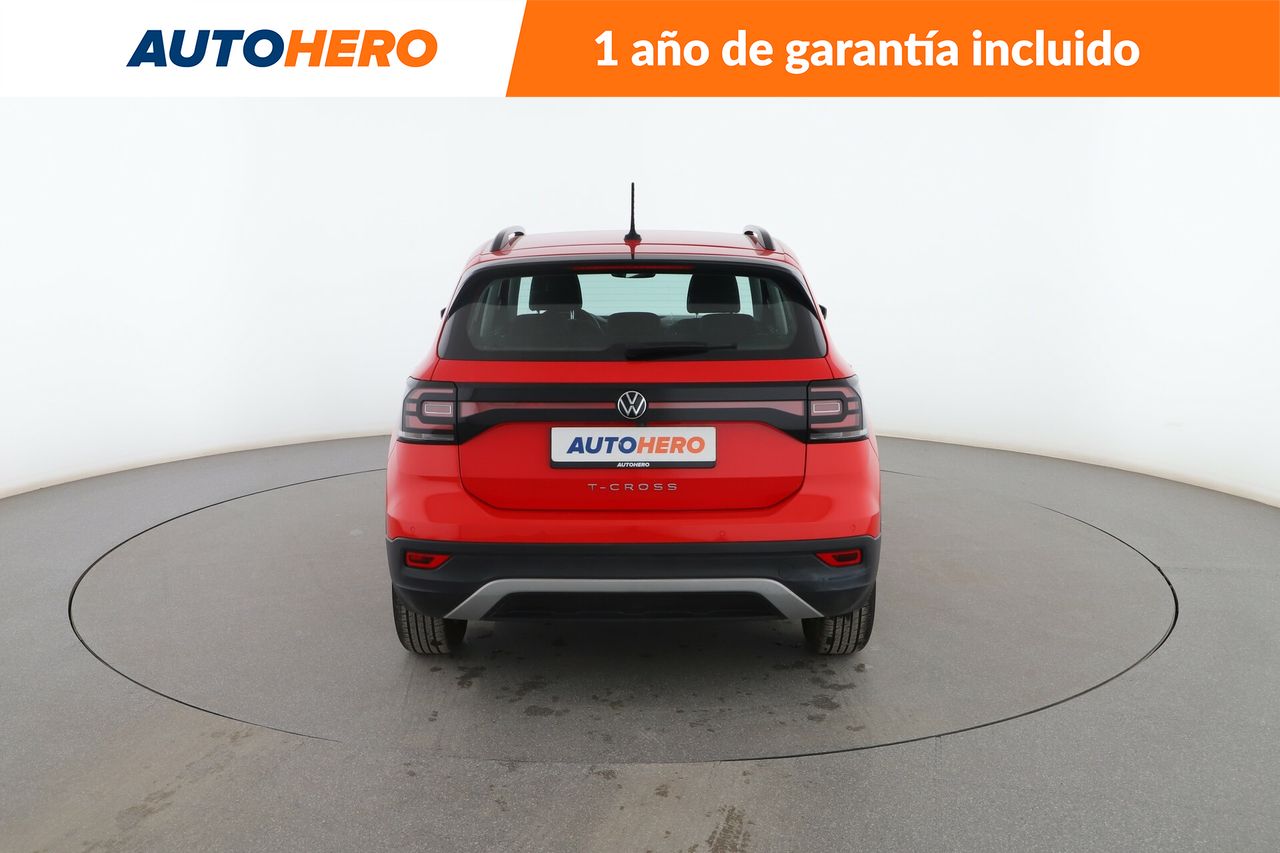 Foto Volkswagen T-Cross 4
