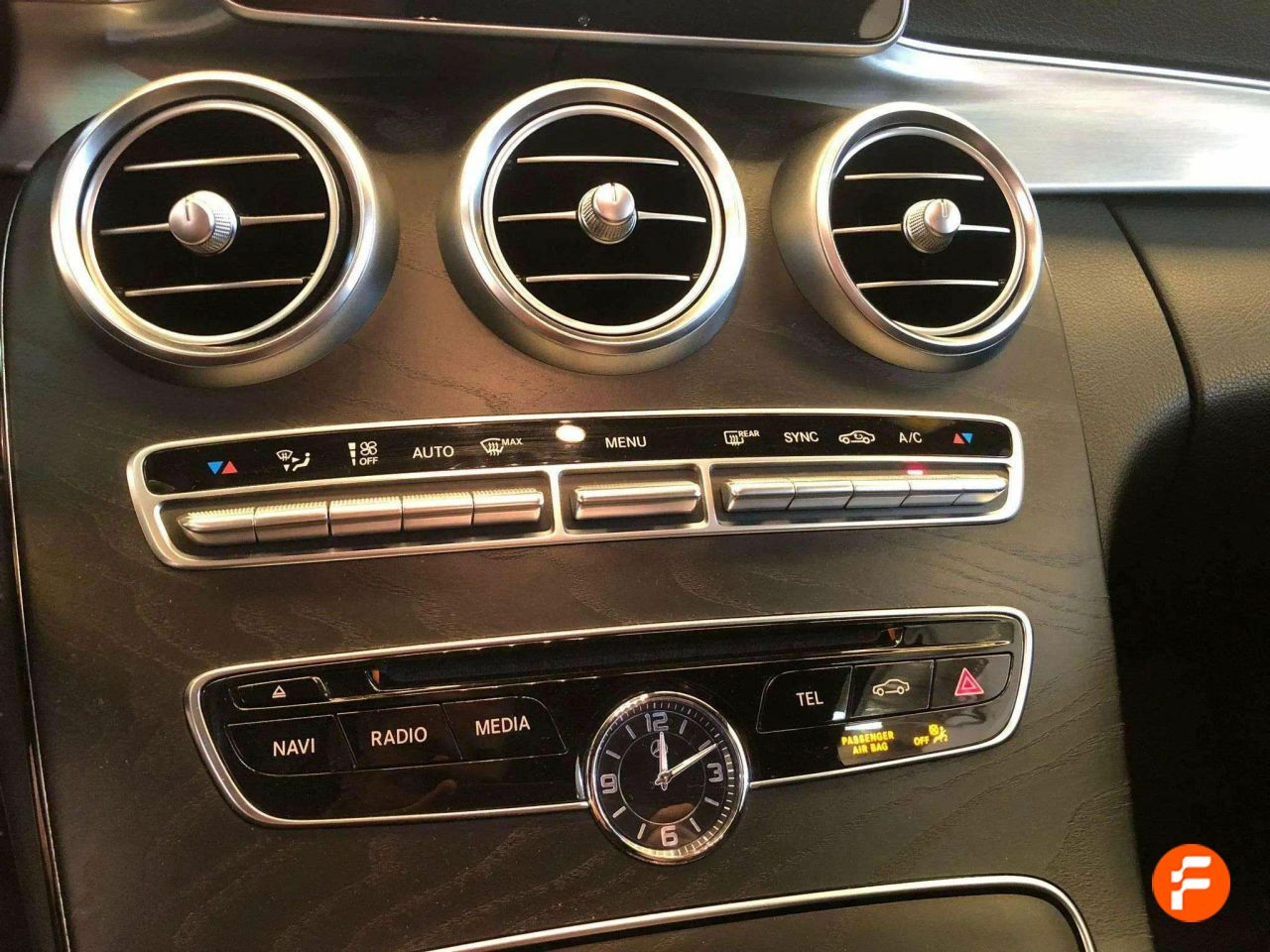 Foto Mercedes-Benz Clase C 16