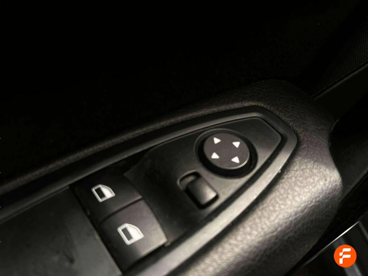 Foto BMW Serie 2 8