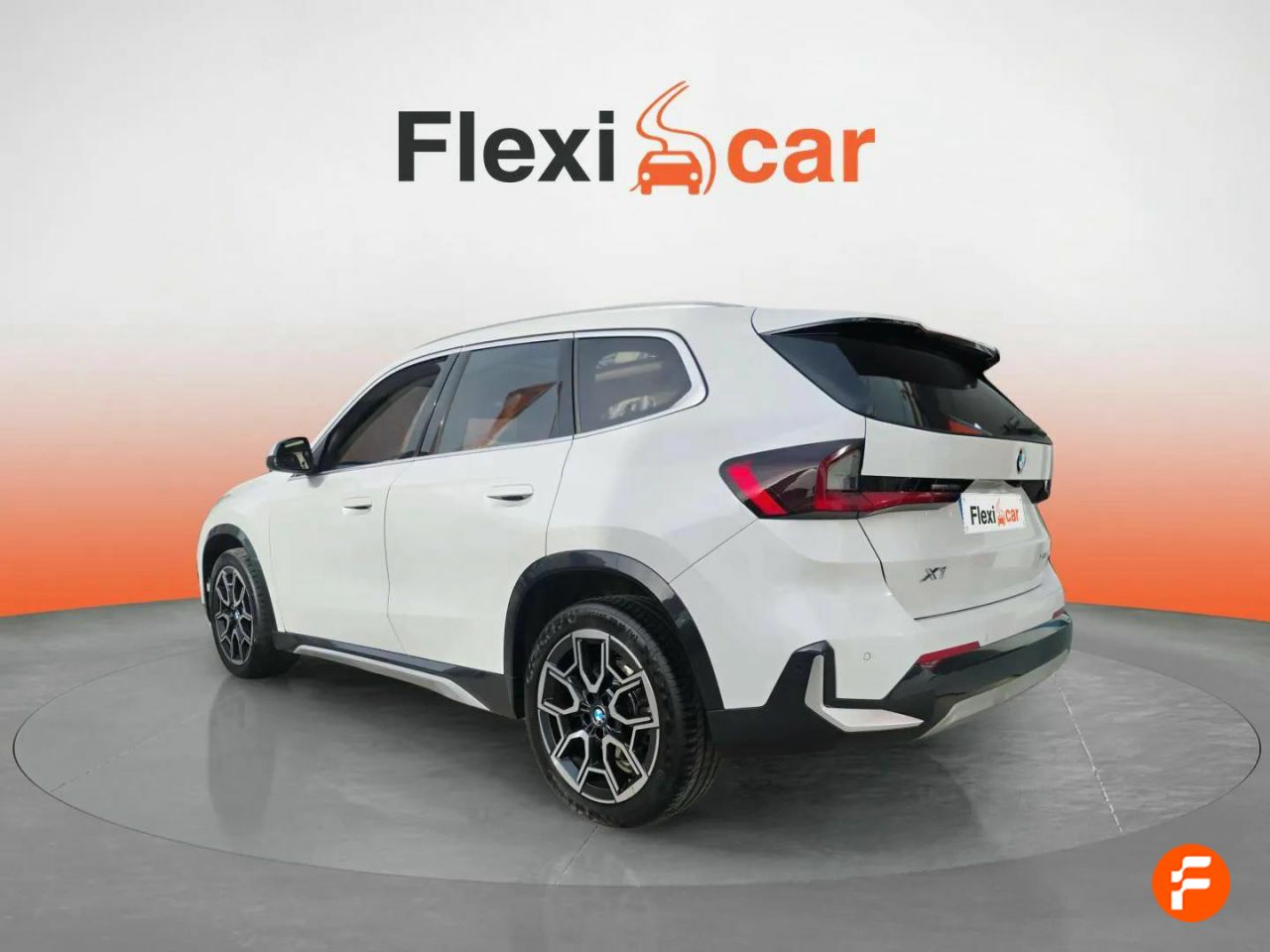 Foto BMW X1 4