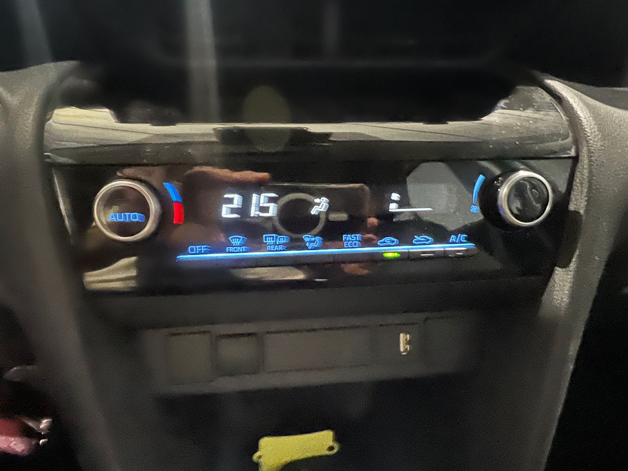Foto Toyota Yaris 11