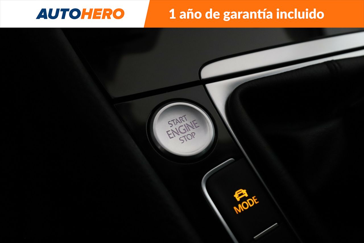 Foto Volkswagen Golf 28
