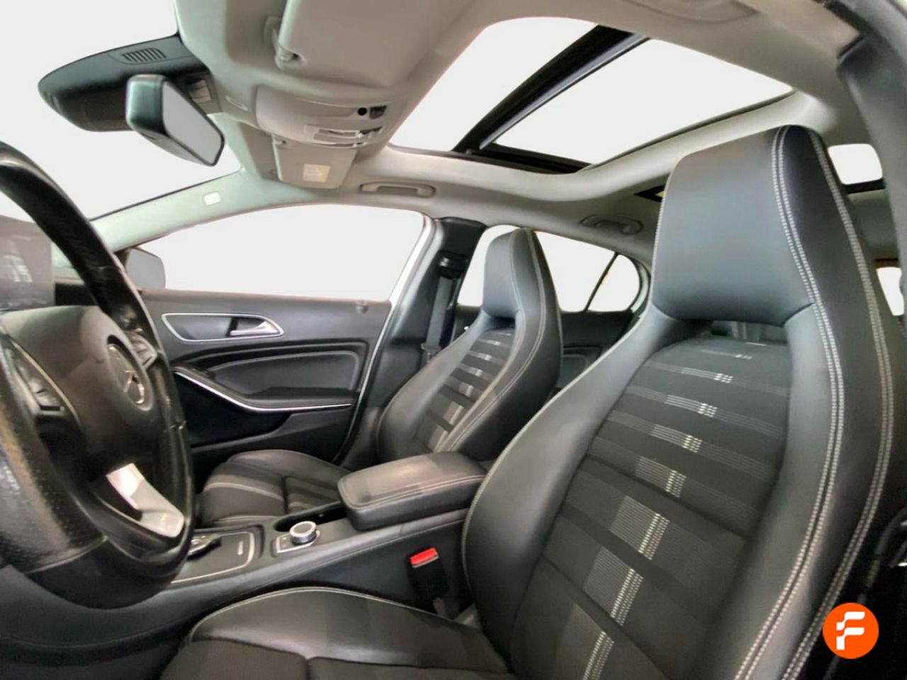 Foto Mercedes-Benz Clase GLA 22