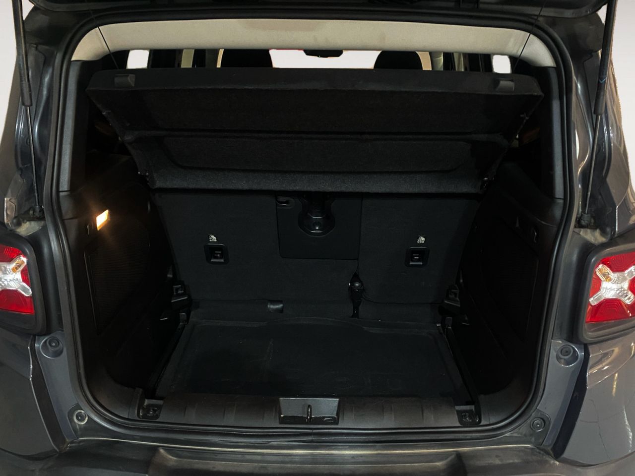Foto Jeep Renegade 11