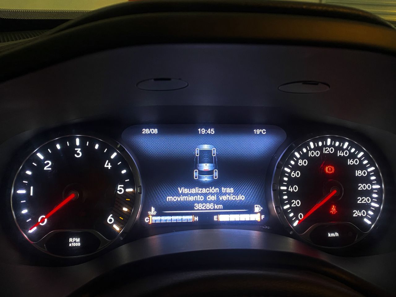 Foto Jeep Renegade 13