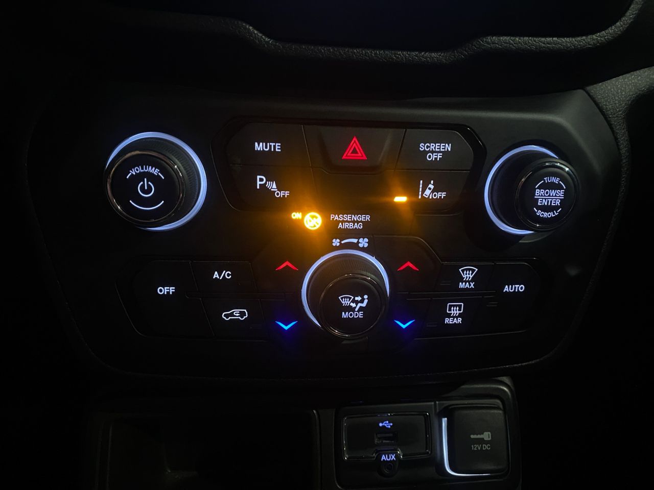 Foto Jeep Renegade 17