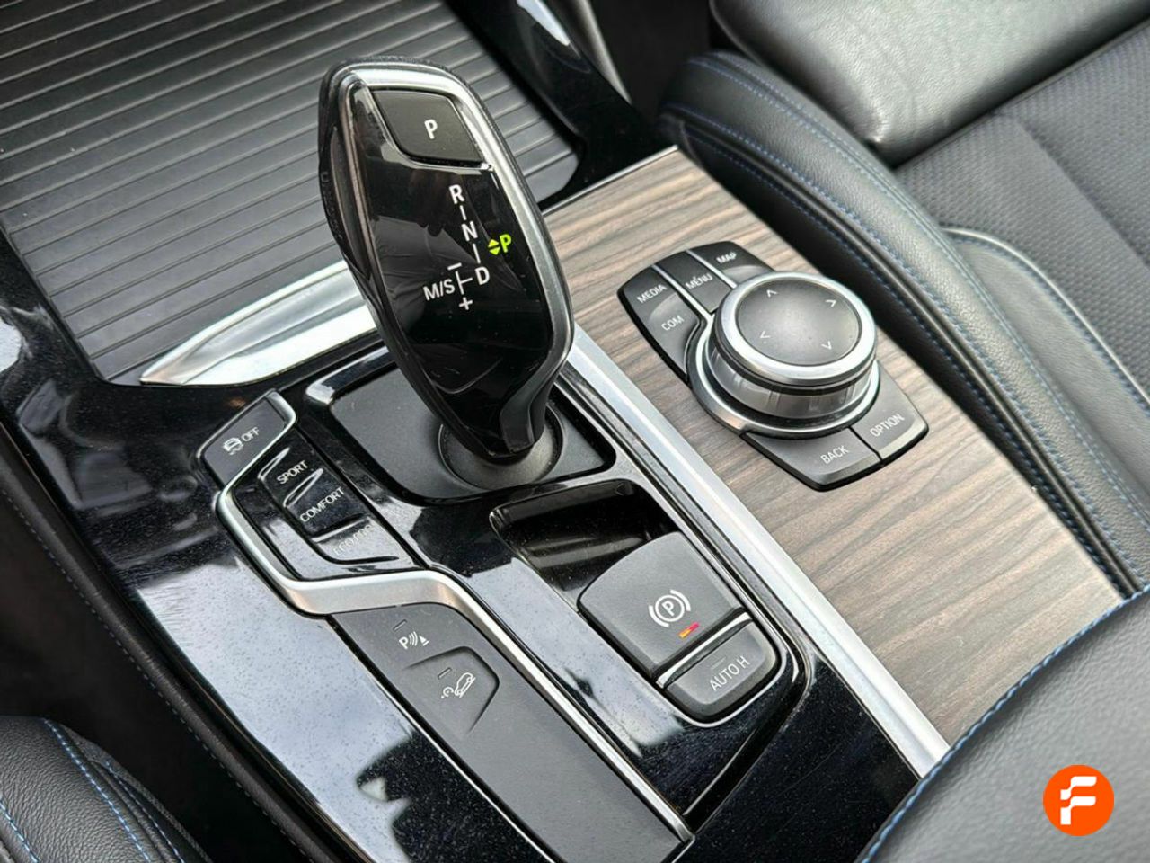 Foto BMW X4 20