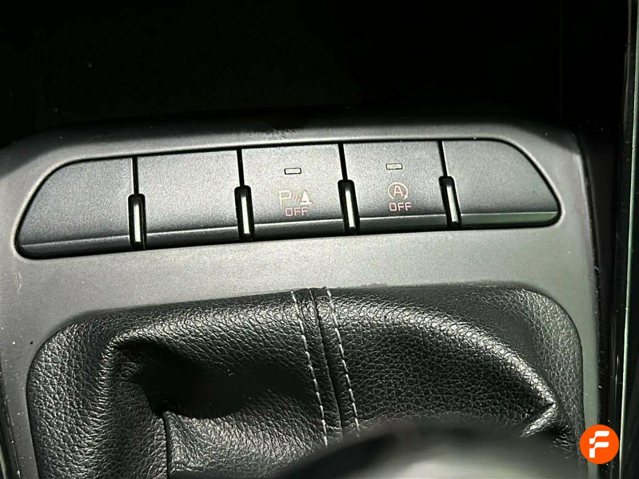 Foto Kia Stonic 19