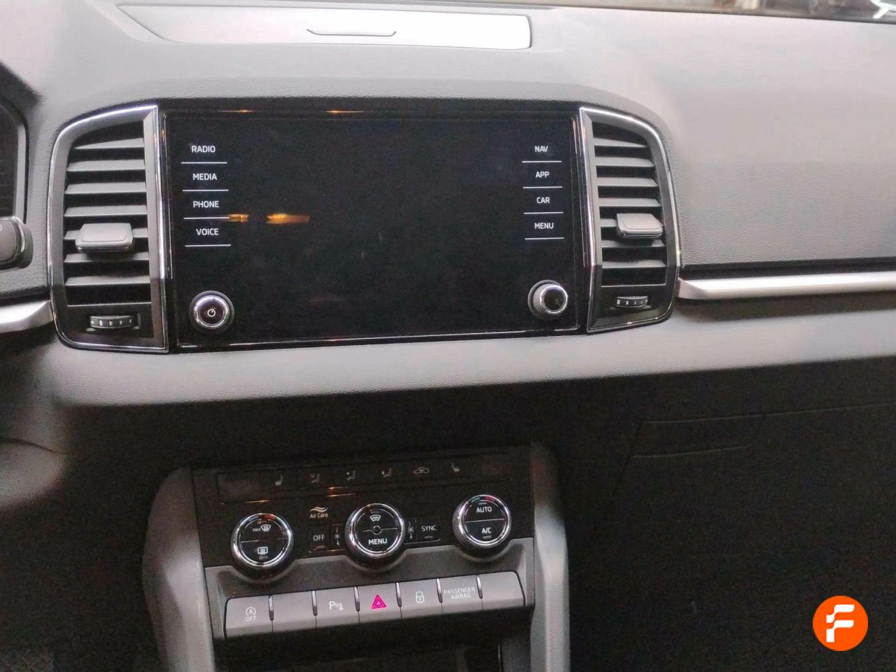 Foto Skoda Karoq 11