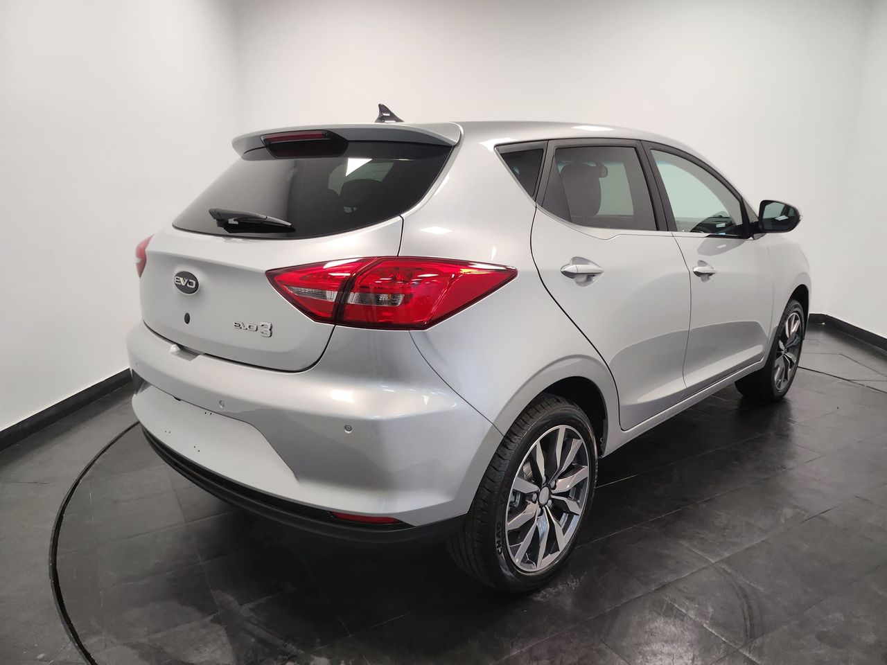 Foto EVO Mazda3 4