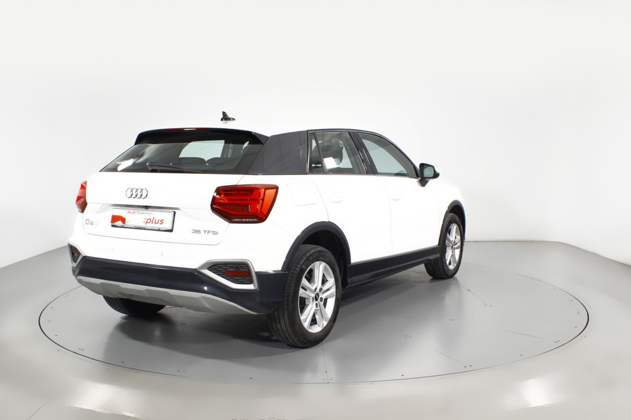 Foto Audi Q2 25