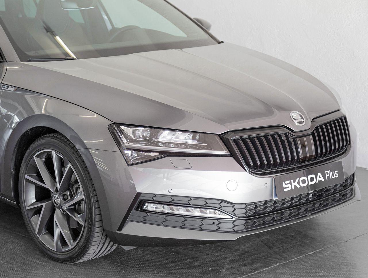Foto Skoda Superb 17