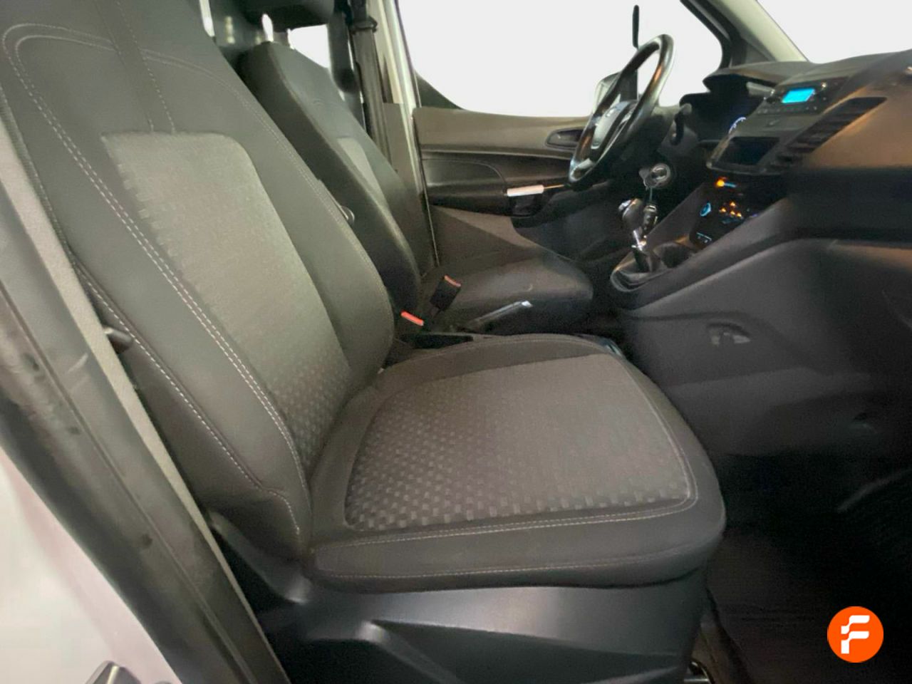 Foto Ford Transit Connect 16