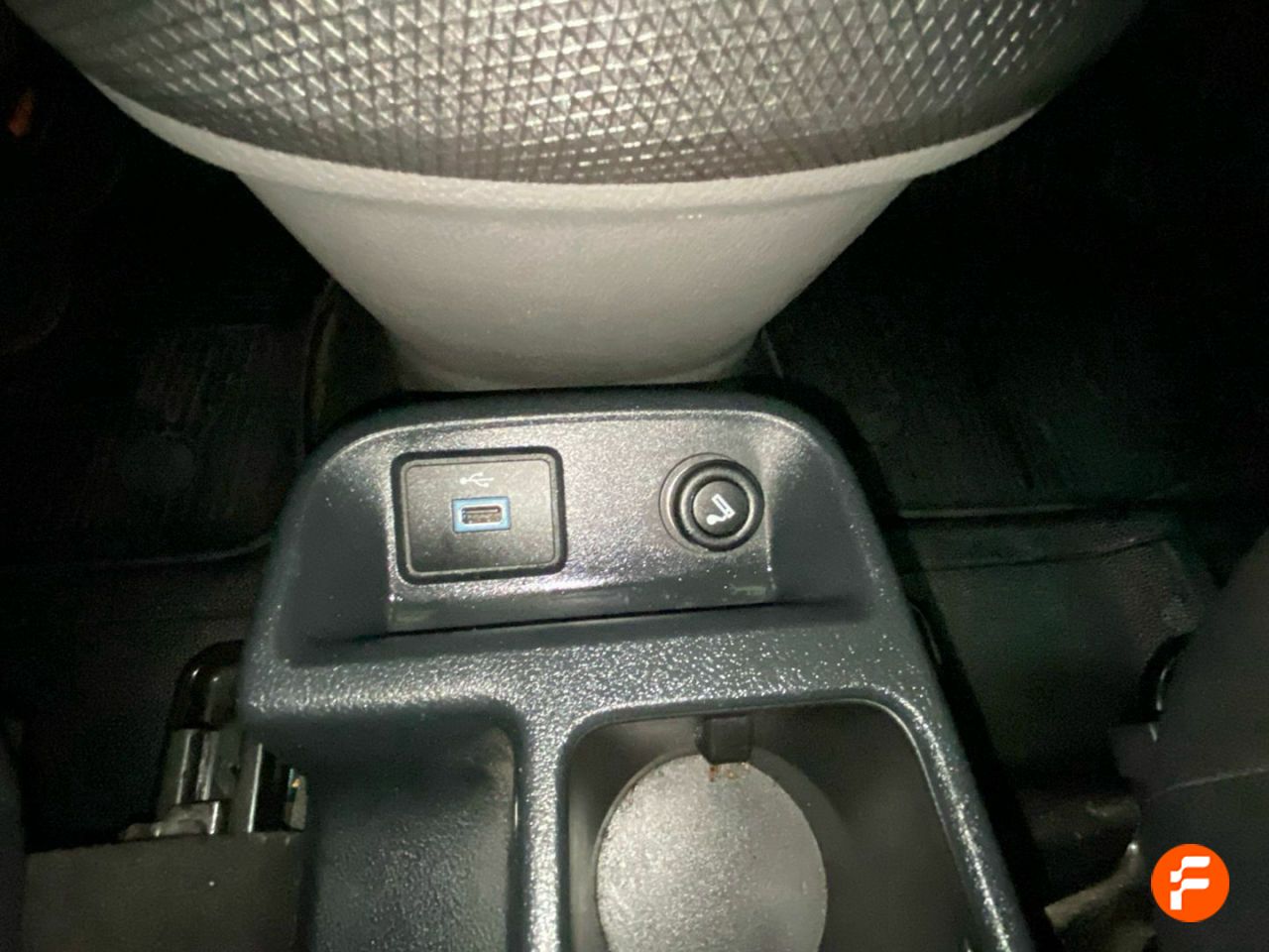 Foto Ford Transit Connect 23