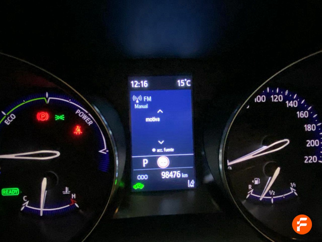 Foto Toyota C-HR 9