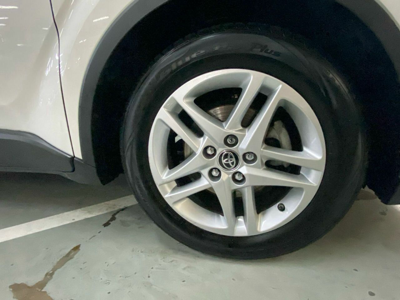 Foto Toyota C-HR 27