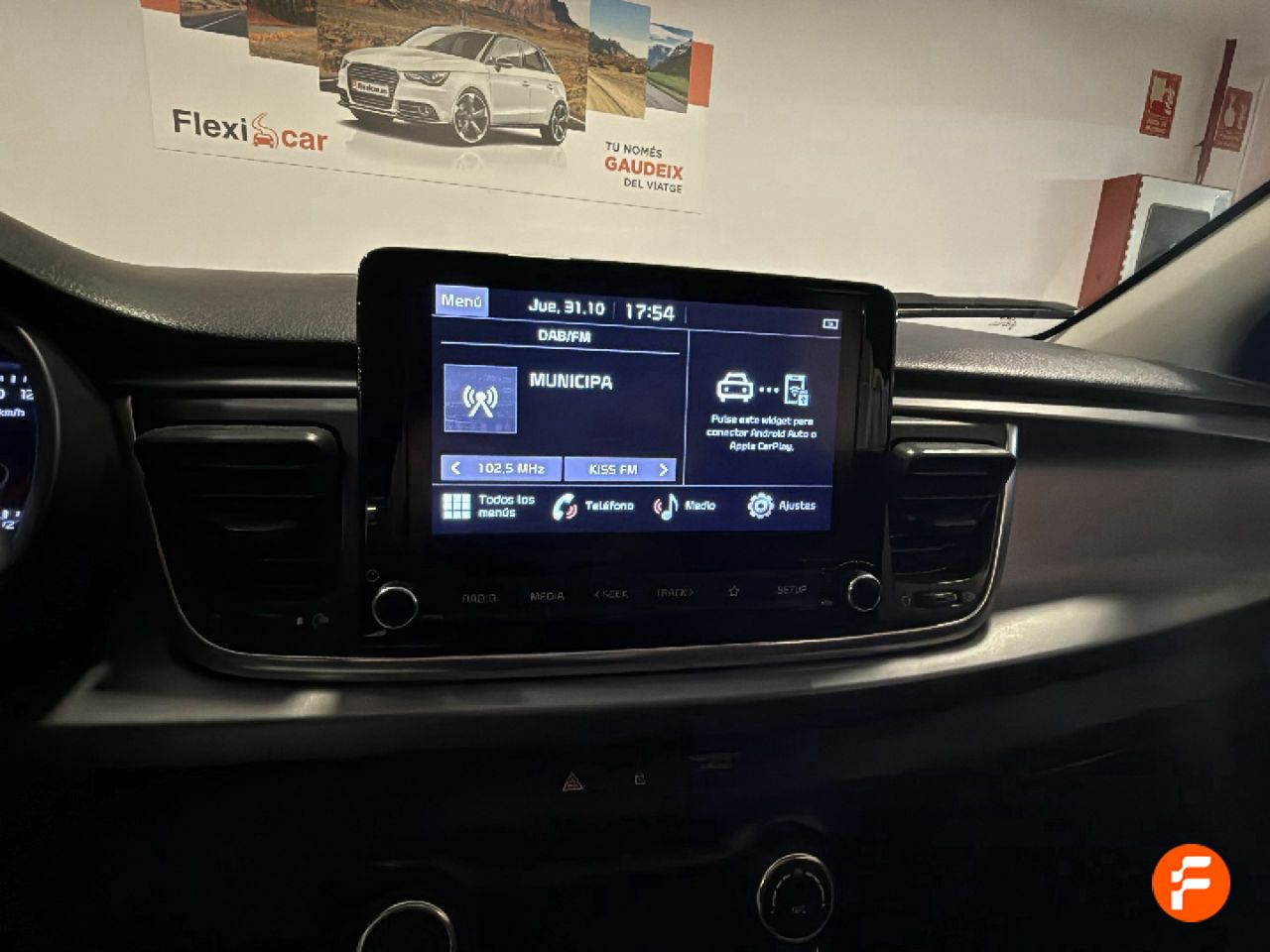 Foto Kia Rio 18