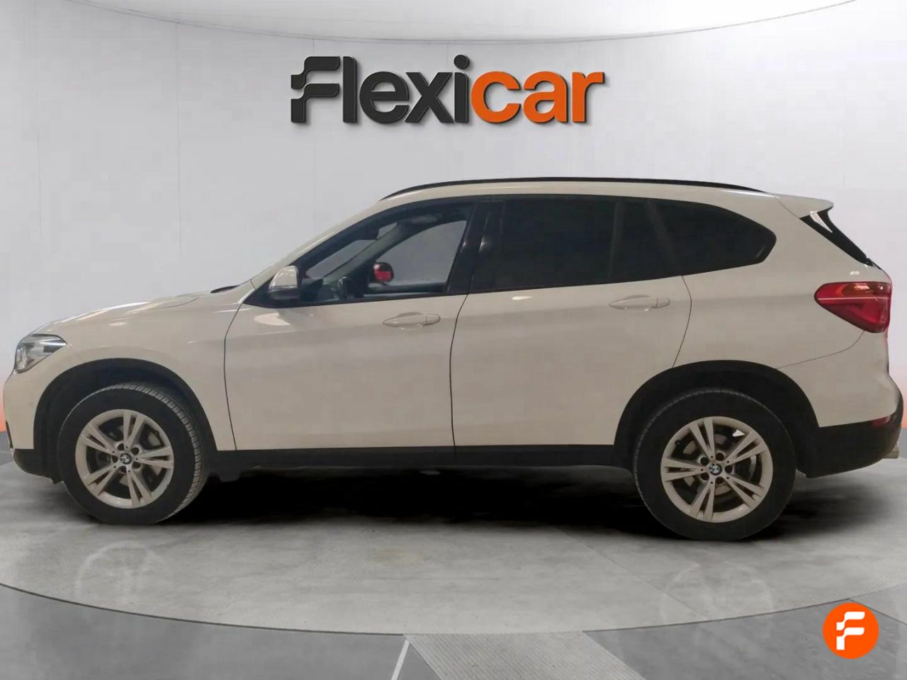 Foto BMW X1 5