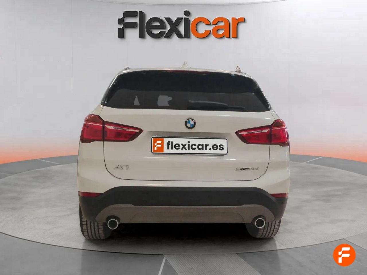 Foto BMW X1 8