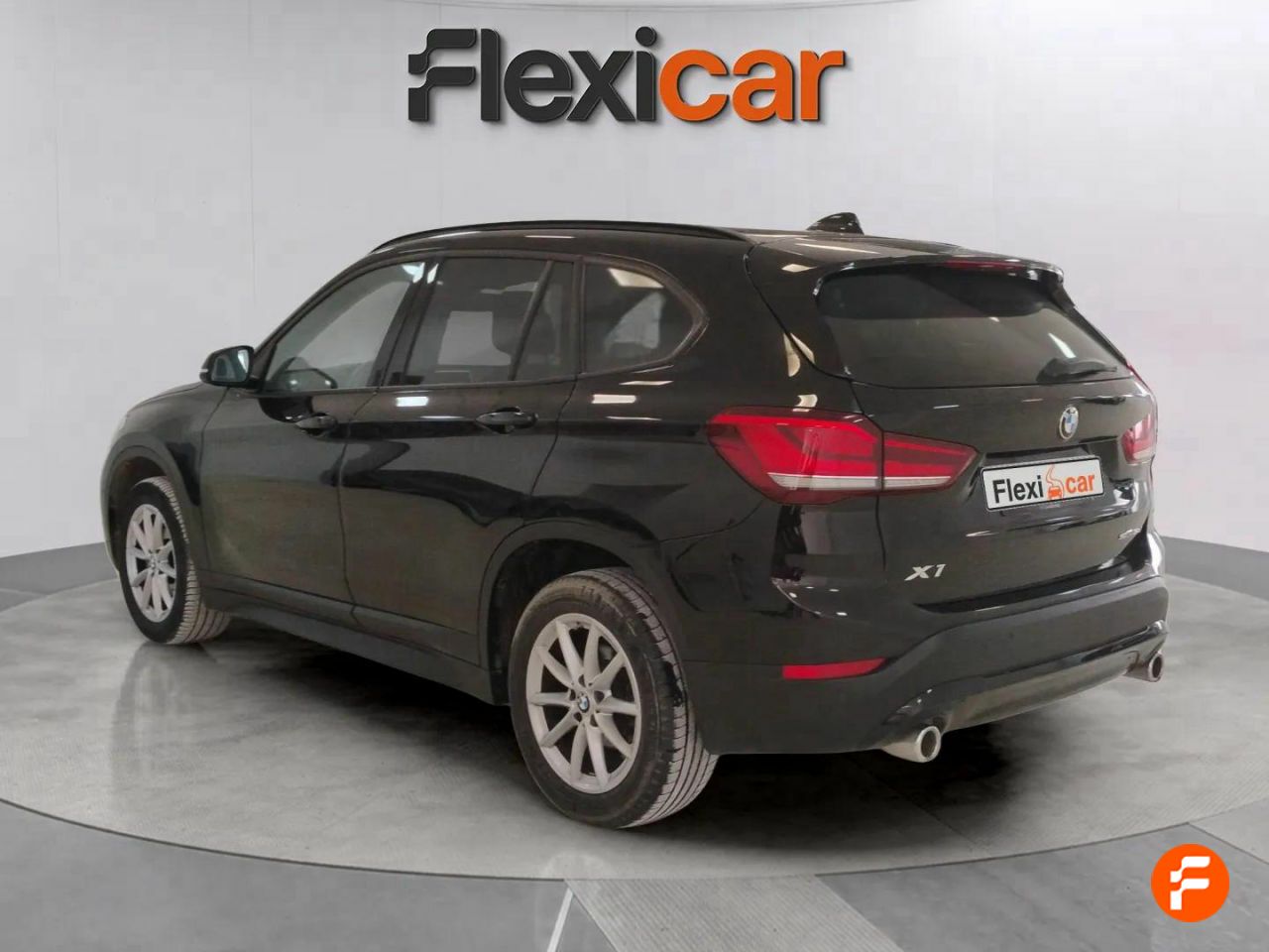 Foto BMW X1 9