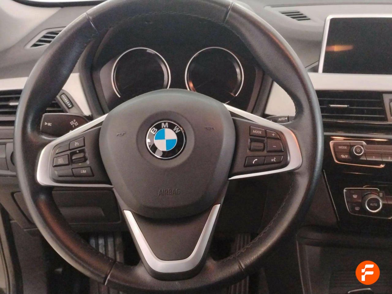 Foto BMW X1 12