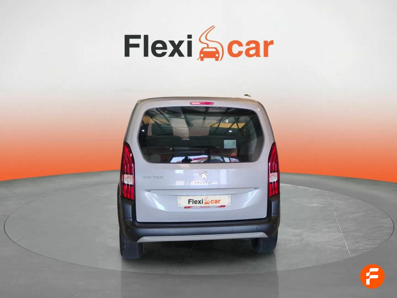 Foto Peugeot Rifter 8