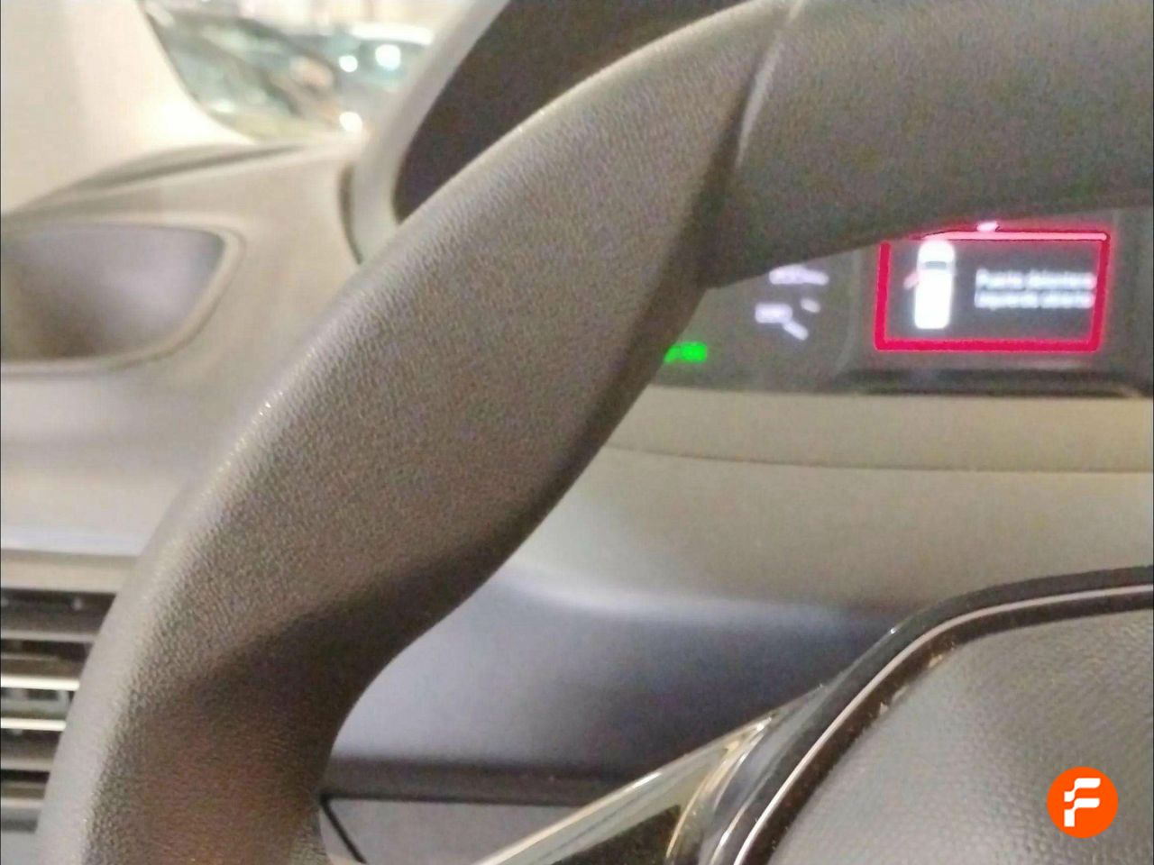 Foto Peugeot Rifter 14