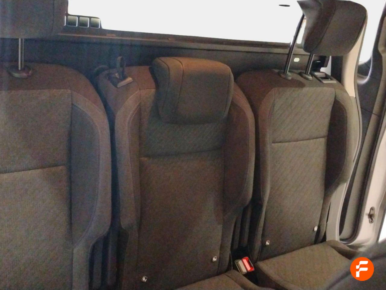 Foto Peugeot Rifter 19