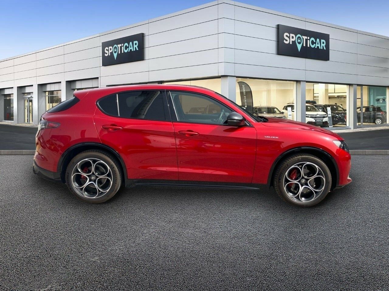 Foto Alfa Romeo Stelvio 4