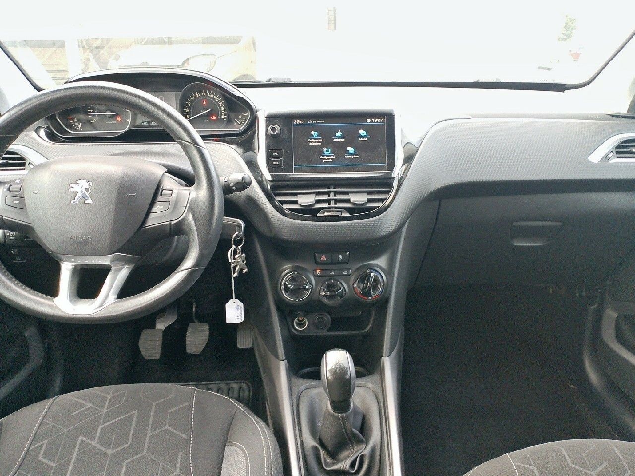 Foto Peugeot 2008 8