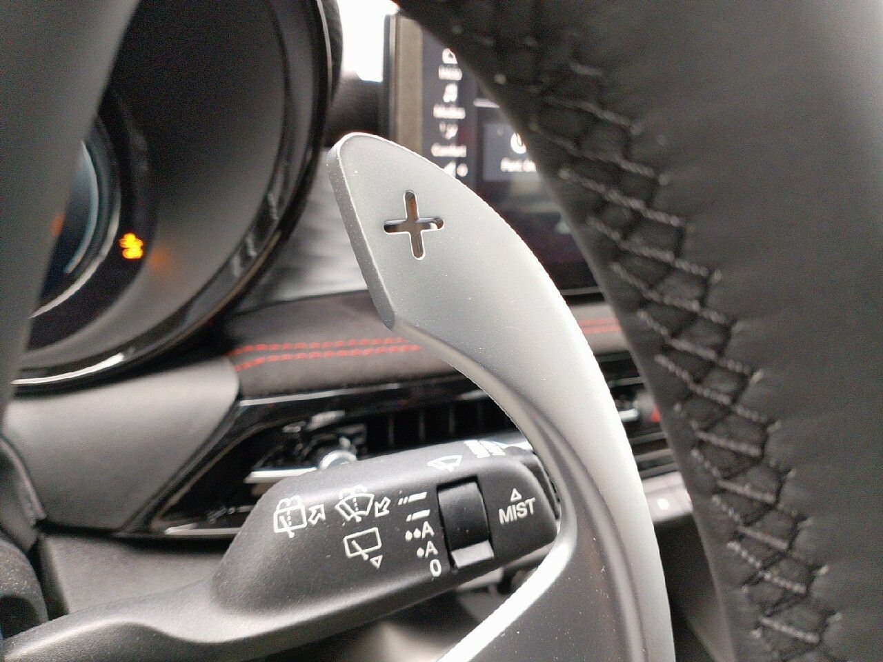 Foto Alfa Romeo Tonale 16