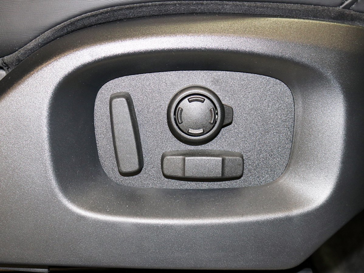 Foto Land-Rover Range Rover Sport 35