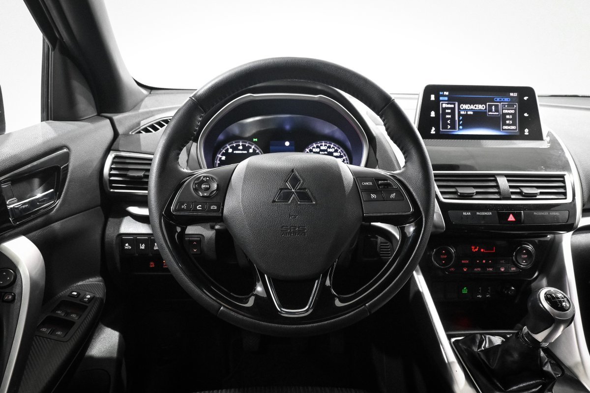 Foto Mitsubishi Eclipse Cross 23