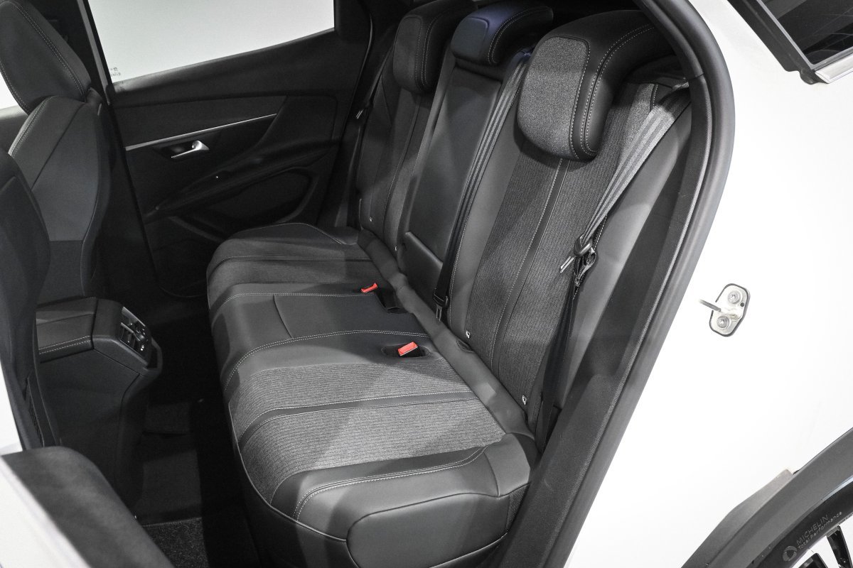 Foto Peugeot 3008 12