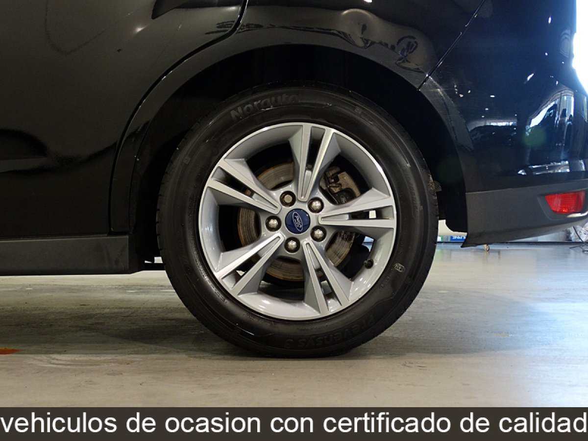 Foto Ford Grand C-MAX 31