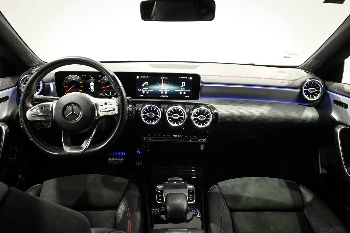 Foto Mercedes-Benz Clase CLA 18