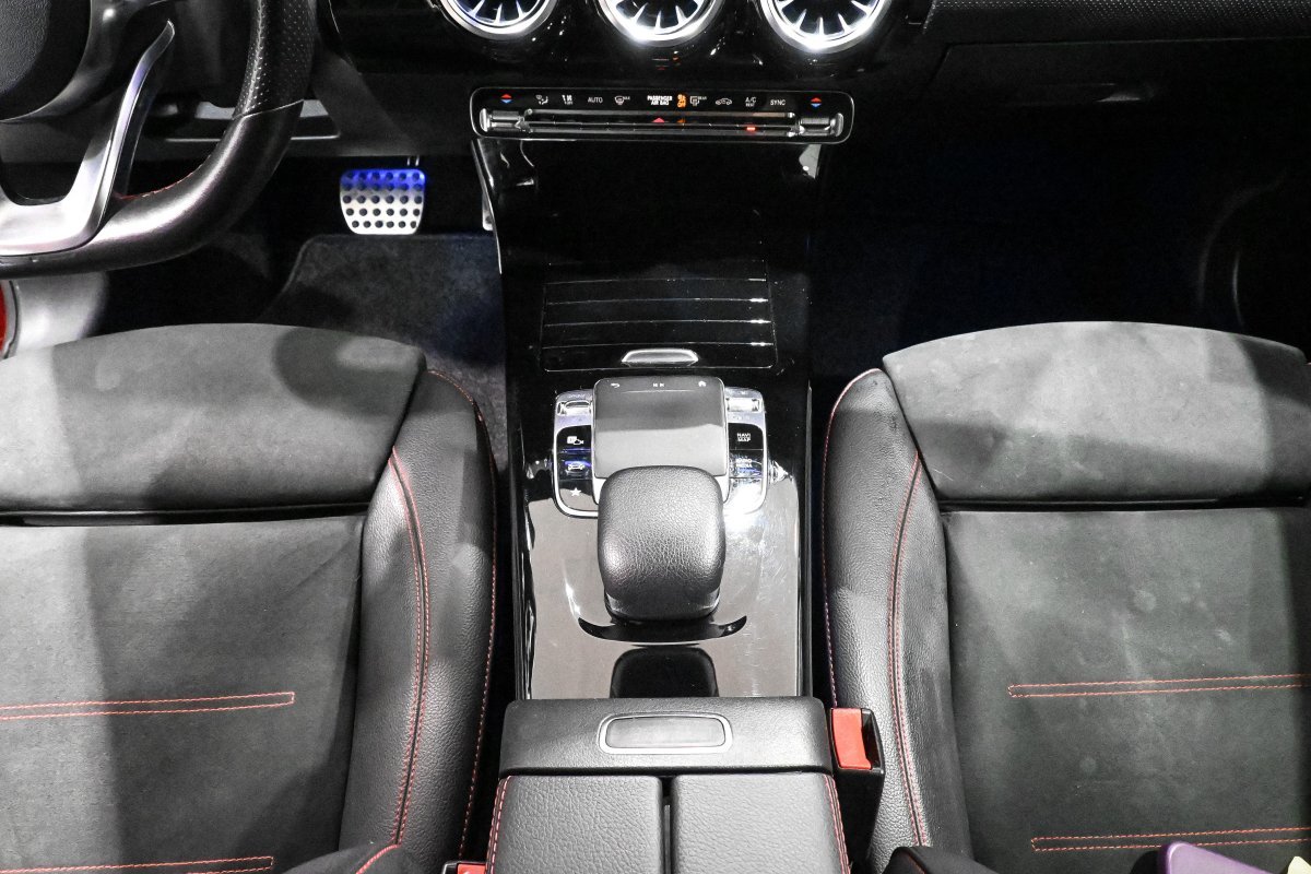 Foto Mercedes-Benz Clase CLA 20