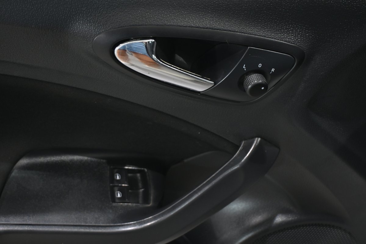 Foto Seat Ibiza 24
