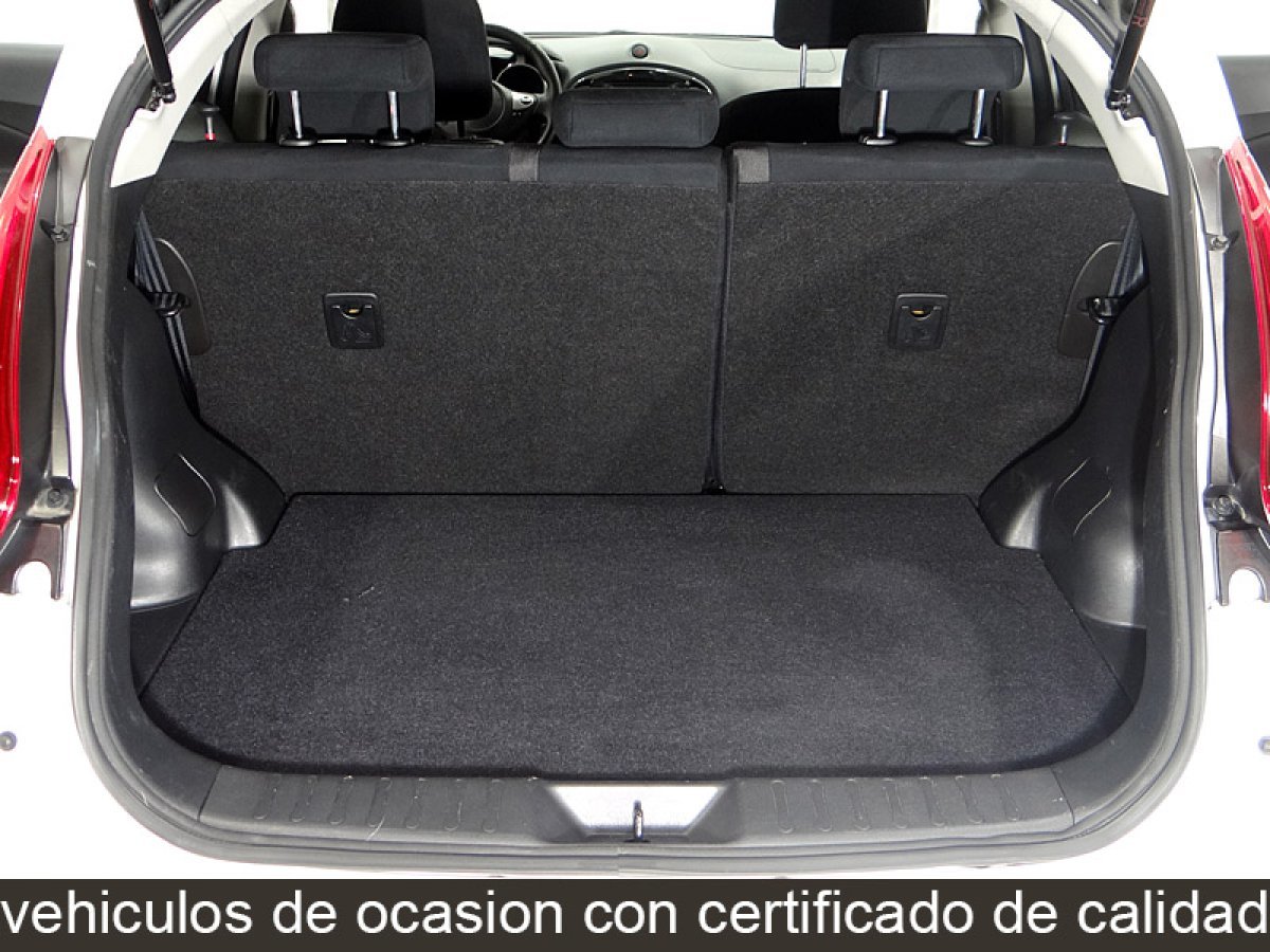Foto Nissan Juke 18