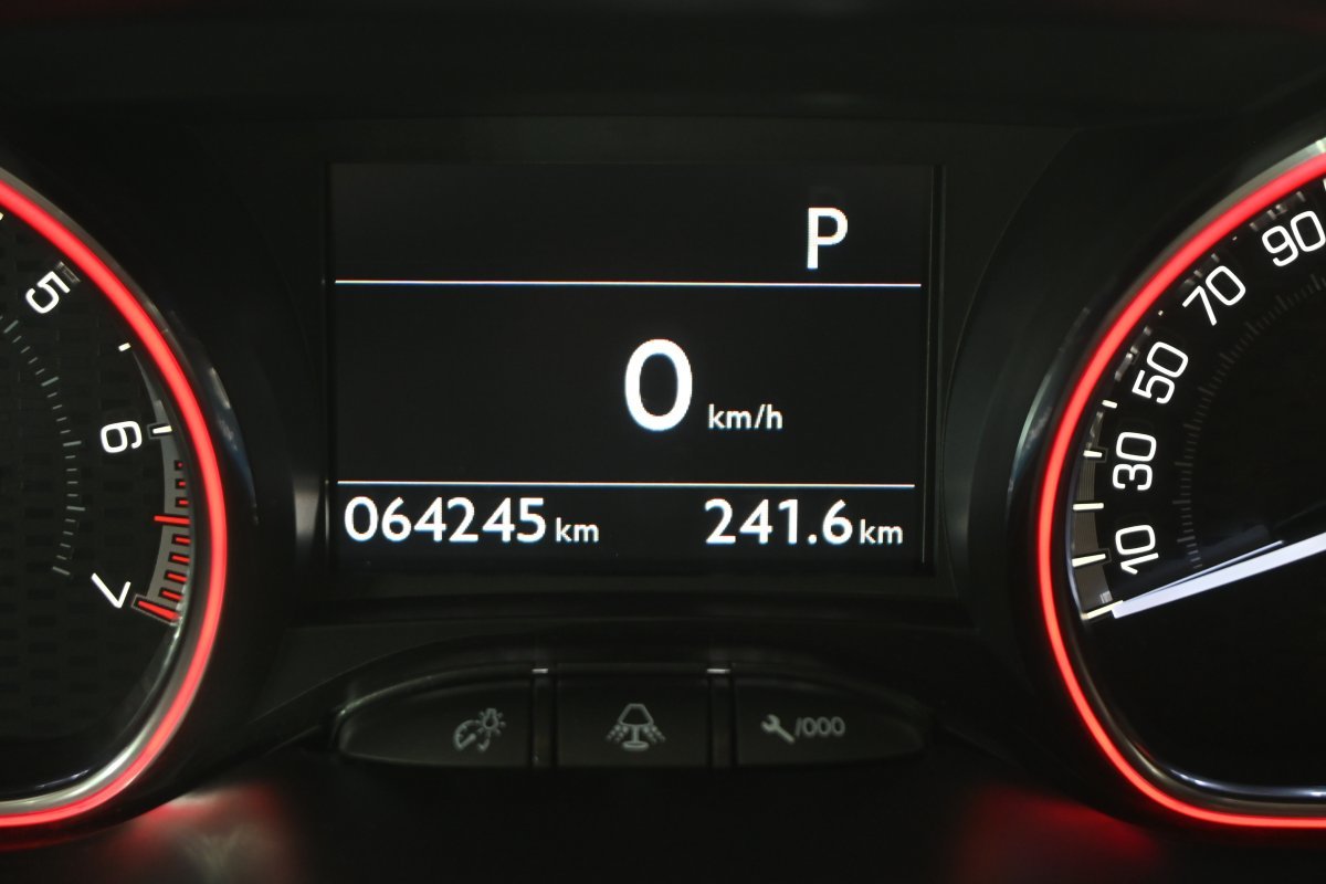 Foto Peugeot 2008 12