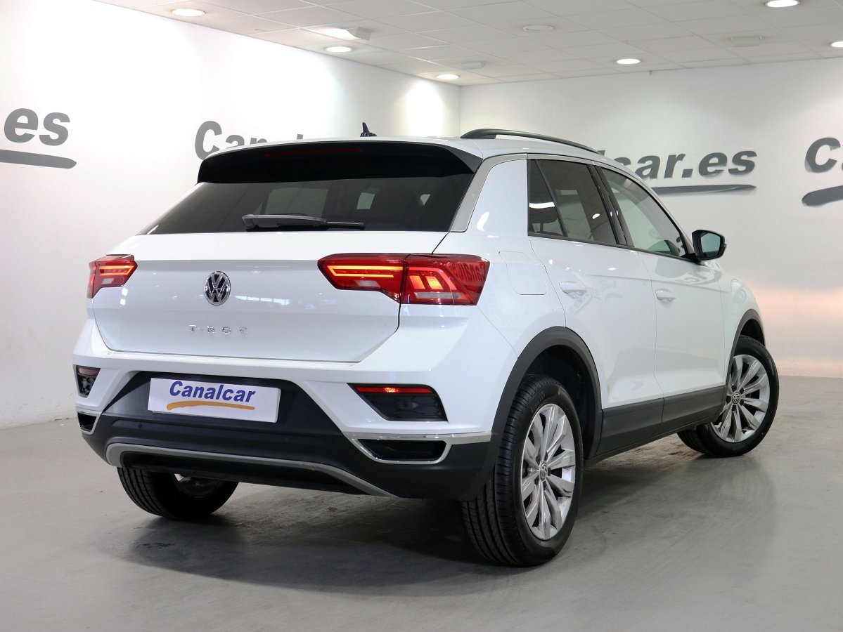 Foto Volkswagen T-Roc 4