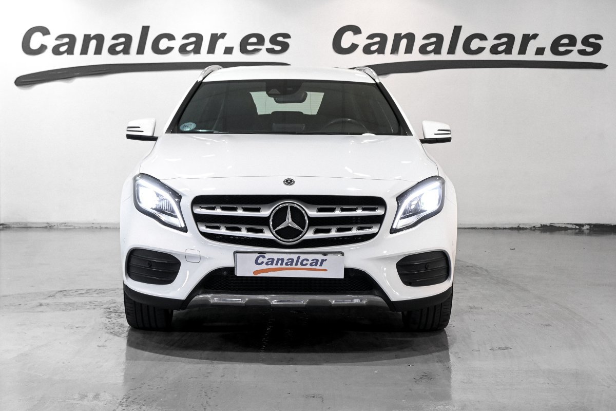 Foto Mercedes-Benz Clase GLA 2