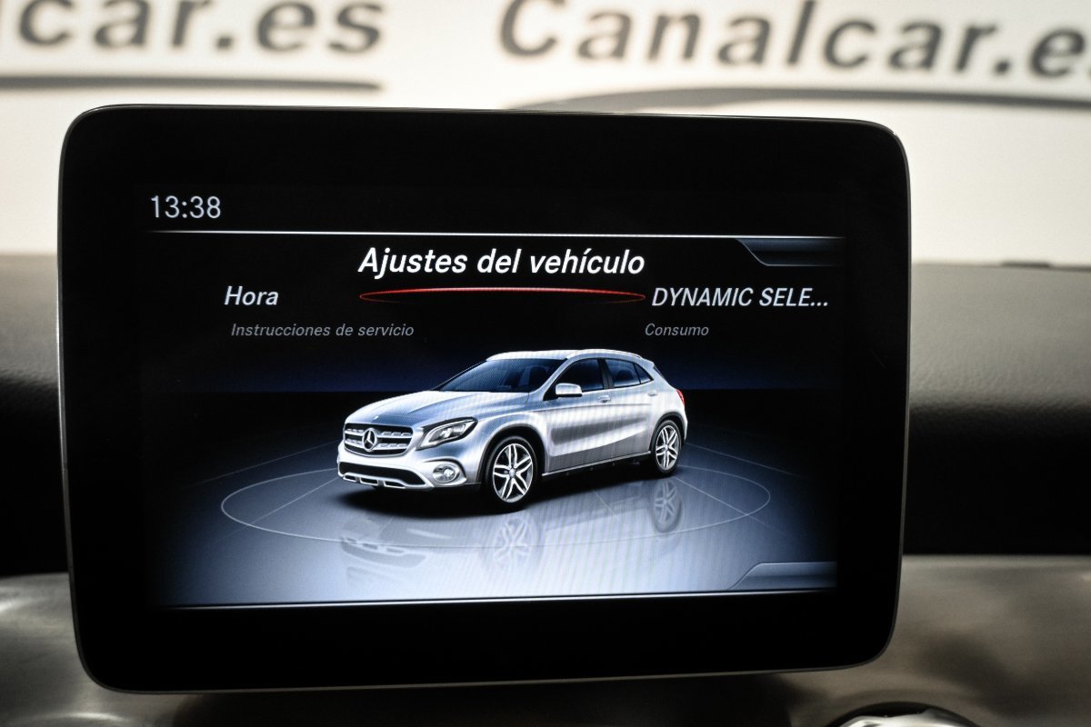 Foto Mercedes-Benz Clase GLA 18